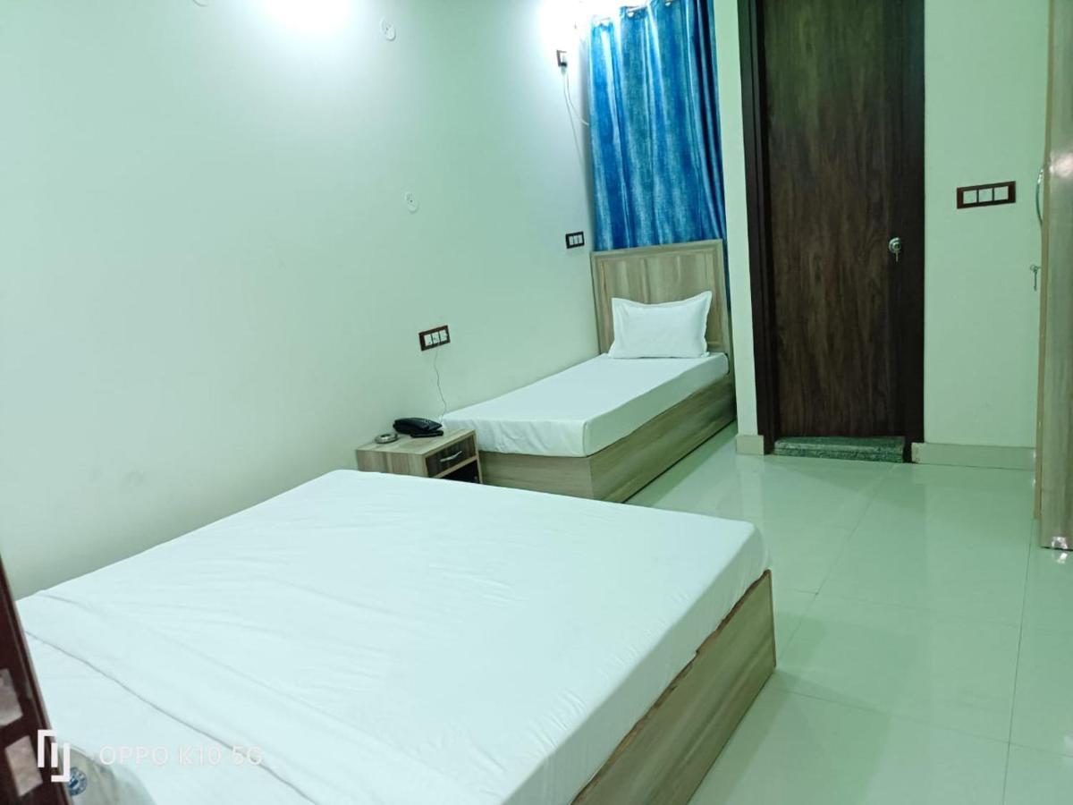 Travel Inn At Delhi Airport Yeni Delhi Dış mekan fotoğraf
